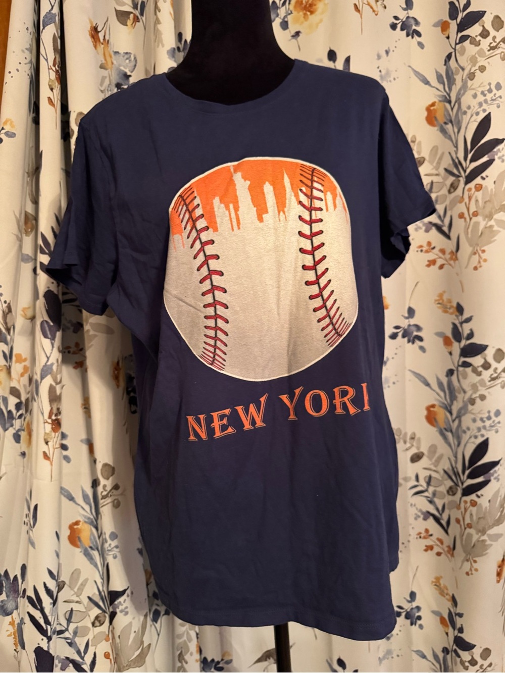 Men’s New York Navy Baseball Graphic Tee Shirt Size Small B4